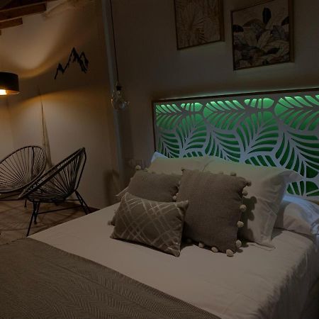 La Casa Rebonita Guest House Канделарио Екстериор снимка